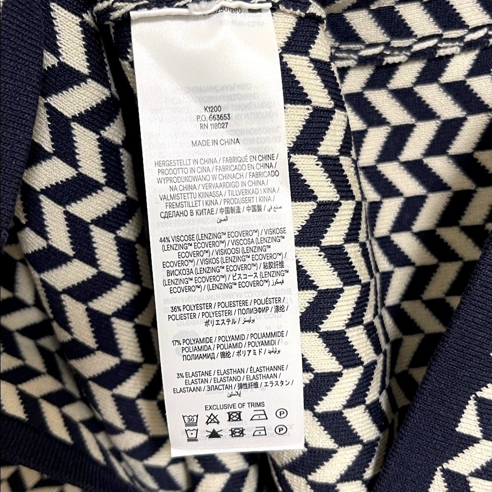 NWT Boden Jacquard Coatigan in Navy Ivory Dogtooth - Picture 11 of 11
